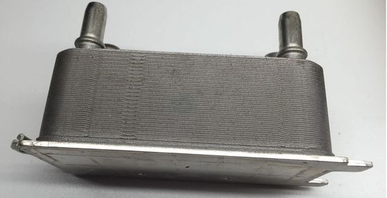 LR036354 Bộ phận động cơ Máy làm mát dầu