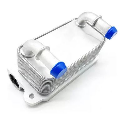 LR049900 Bộ phận động cơ Máy làm mát dầu