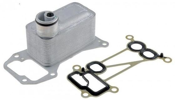 11428512435 Bộ phận động cơ BMW Máy làm mát dầu