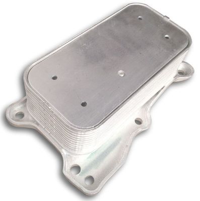 2721880001 Bộ phận động cơ Máy làm mát dầu cho MERCEDES-BENZ