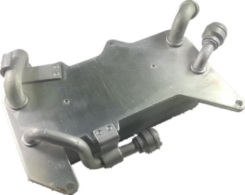 4H0317021H Các bộ phận động cơ Máy làm mát dầu bánh răng cho AUDI A7