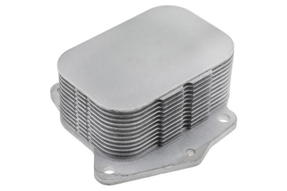1103K2 Bộ phận động cơ Máy làm mát dầu