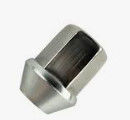 Land Rover LR001381 Phân tích khung gầm Bolt bánh xe